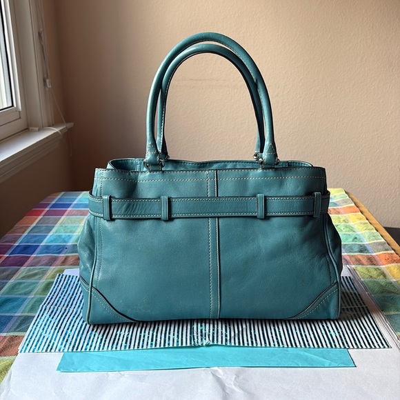 💐 COACH BLUE TEAL LEATHER HANDBAG  💐 - Picture 5 of 16